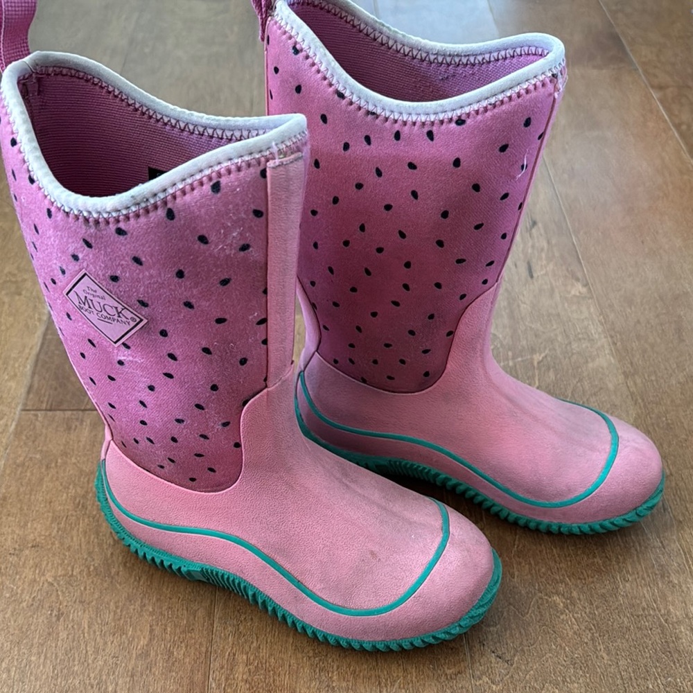 Muck Boot Company Kids Pink Polka Dot Boots